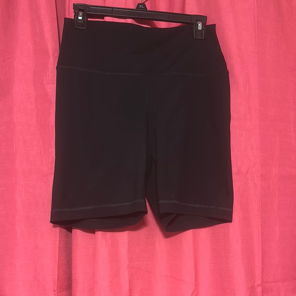 90 Degree By Reflex Black Bike Shorts for Active Wear